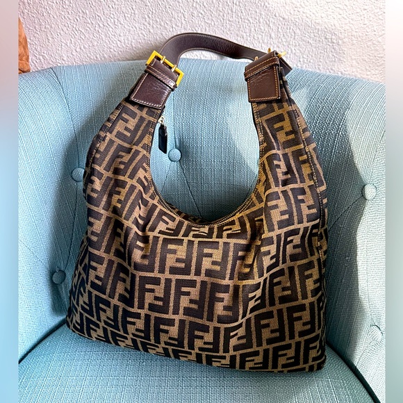 Authentic Fendi Suca Shoulder Bag - Picture 1 of 16